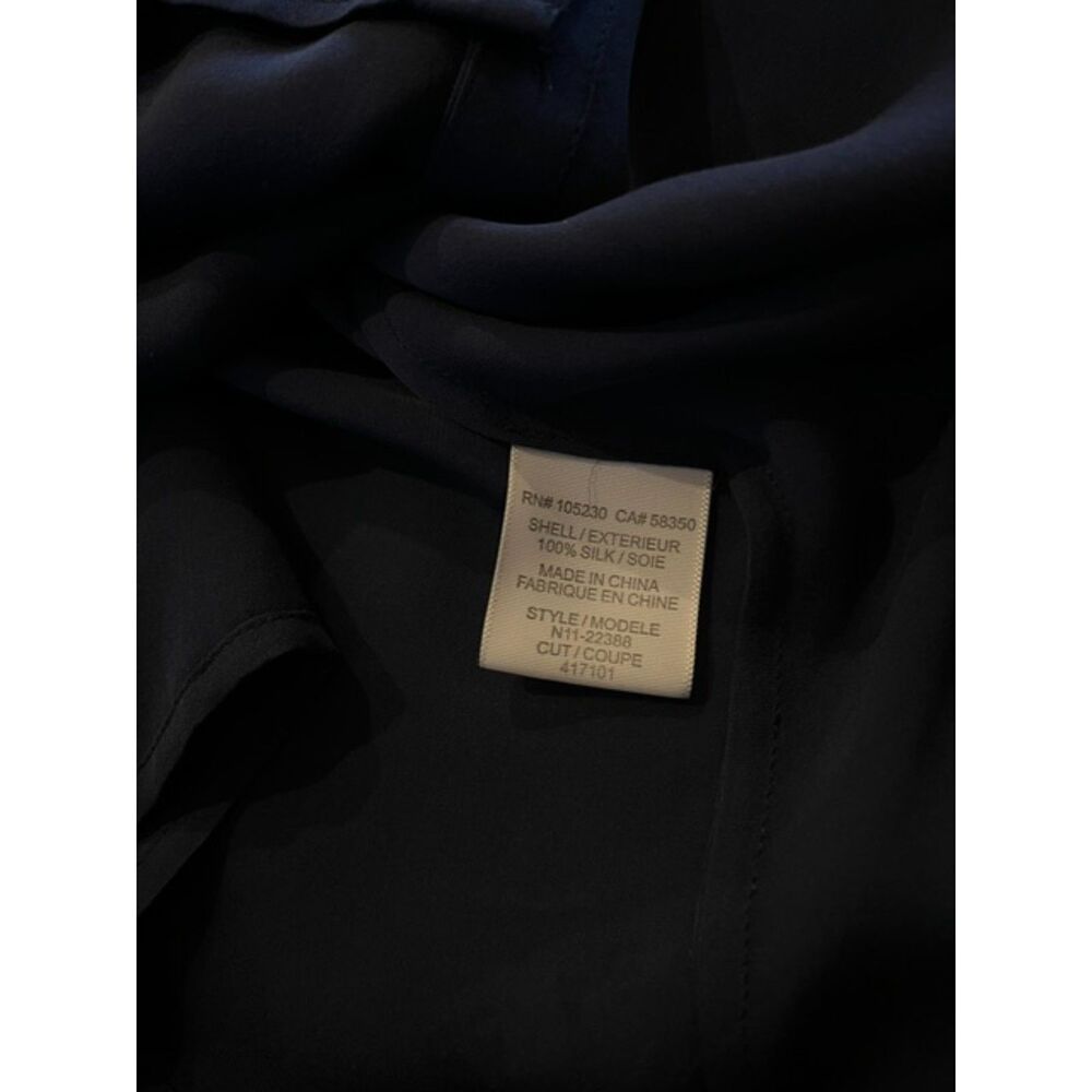 SZ L Joie BERKELEY Matte 100% Silk Hidden Placard Button Blouse in Yves Blue - Picture 8 of 8